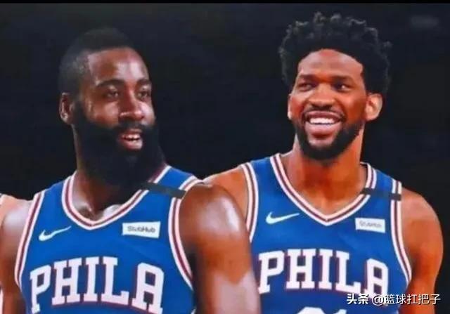 老鹰vs蓝网直播视频,一场看得我手心冒汗的NBA对决 老鹰vs蓝网直播视频,一场看得我手心冒汗的NBA对决